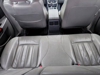 Chrysler 300c 3.0crd - 7