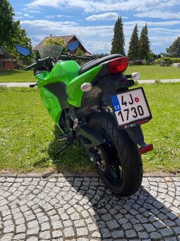 Kawasaki ninja 250r - 7