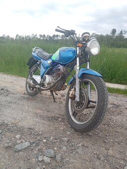 Yuki sport 125 - 7