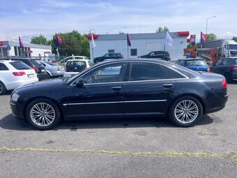 Audi A8 - 7