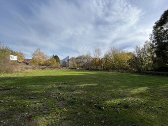 Prodej orné půdy a dalších pozemků, celkem 400.062 m2, obec - 7