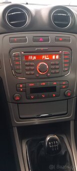 Ford Mondeo 2.0 tdci 103kw rok 2010  klima - 7