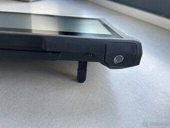 tablet - notebook 13.3" dotyk FullHD LCD, SSDčko, Windows10 - 7