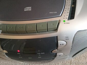 Grundig - 7