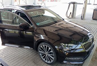 Škoda Superb - 7