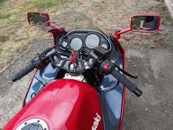 Kawasaki ZZR 600 - 7