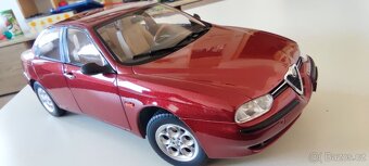 Modely aut 1:18 - 7