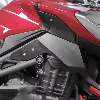 Prodám deflektor pro odvod tepla Triumph Tiger 1200 2018 - 7