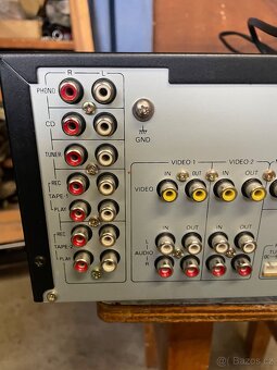 Zesilovač  Fisher - 7