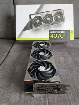 MSI GeForce RTX 4070 Ti SUPRIM 12GB GDDR6 - 7