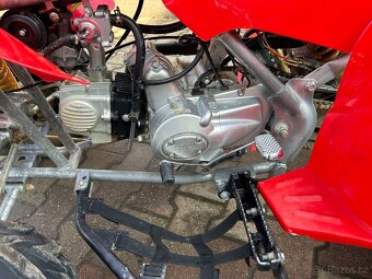 Čtyřkolka 110CCM ,jako nová,v hezkém stavu - 7