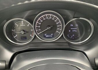 Mazda 6 2.2D KAMERA TEMPOMAT NAVI KŮŽE manuál 129 kw - 7