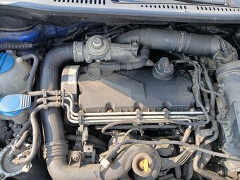 VW Touran 1.9TDI 77kw BXE prodám dily - 7