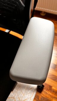 Kancelářská židle Haworth Zody (původní cena 34 200 Kč) - 7