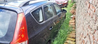 Hyundai i30 1.4 CW 84 kw - 7