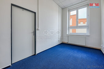 Pronájem kancelářského prostoru, 247 m²,Plzeň, ul. Korandova - 7