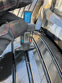 Alu kola Škoda Superb IV 18" Bosona 235/45/18 7mm - 7