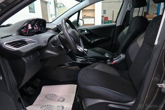Peugeot 2008 1.2 PT 96kW,SIGNATURE,CARPLAY,ZÁRUKA,1.MAJ. - 7