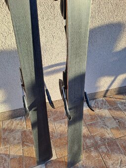 Dámské carvingové lyže Atomic 158cm - 7