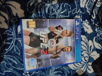 PlayStation 4 Slim 1TB - 7