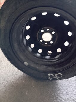 Rezervní kolo 4x100 - 7