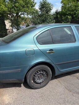 Škoda Octavia 1.6 MPI 2005 - 7