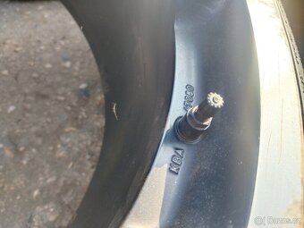 Alu kola 225/40 r18 - 7