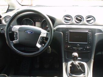 Ford S-MAX, 2,0 TDCi, PDC.vyhř.sedadla.tempomat,novrozvody - 7