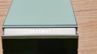Samsung Galaxy Z Flip 6 5G 256GB Light Green - 7