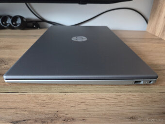 HP 250 G10 i3  / 15,6 palce - 7