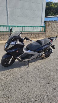 Gilera GP 800 - 7