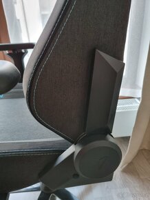 Kancelářská / herní židle Secretlab TITAN - 7