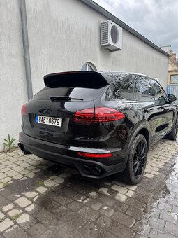 Porsche Cayenne S 4.2 V8 - 7