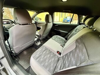 VW ID.4 Pro Performance 150kW 77kWh Koup.ČR 15.000km 11/2023 - 7