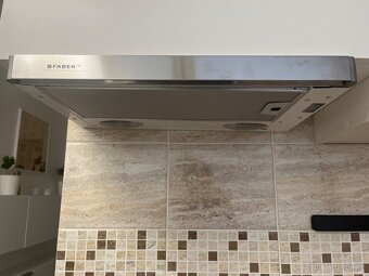 Kuchyňská linka včetně spotřebičů - 7