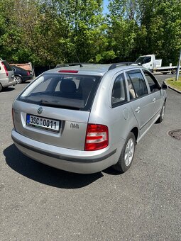 Škoda Fabia combi 1.4 16v klima jen 119k pravých  najeto - 7