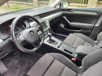 Volkswagen Passat 2.0 TDi DSG NAVIGACE - 7