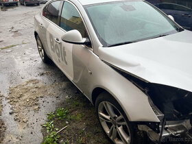Opel Insignia 2.0d 4x4 - 7