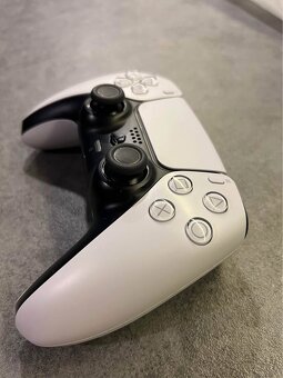 PlayStation 5 - 7