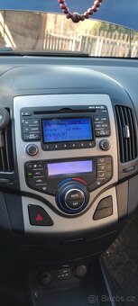 Hyundai i30, 1.4 CVVT, 2009, STK do 9/2026 - nová spojka - 7