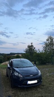 Ford fiesta - 7