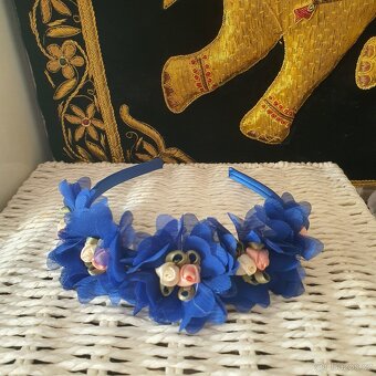 Modré elegantní dětské slavnostní šaty - 7