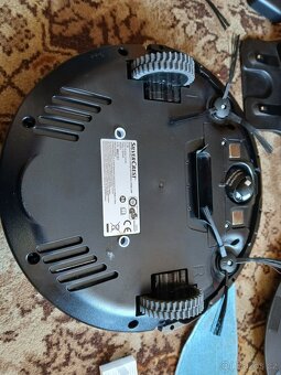 roboticky vysavac silvercrest SSWR A1 - 7