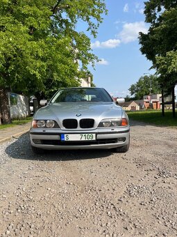 Bmw E39 528i - 7