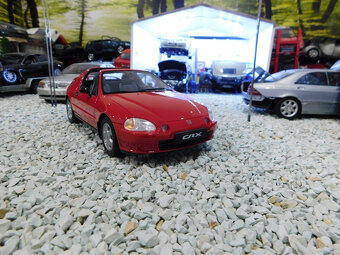 model auta Honda Civic CRX Del Sol Otto mobile 1:18 - 7