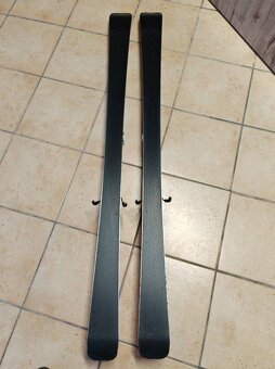 Lyže VOLKL CODE 7.4 red - 7