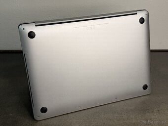 MacBook Pro 13'' 2020 / i5 / 16GB / 512GB SSD / Silver - - 7