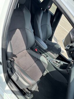 Toyota Yaris 1,5 HEV GR SPORT - 7