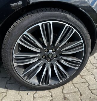 Land Rover Range Rover Velar 3.0 D300 HSE R-Dynamic - 7