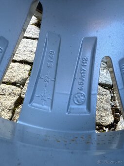 Originální letní sada kol Škoda Scala 17" - 7